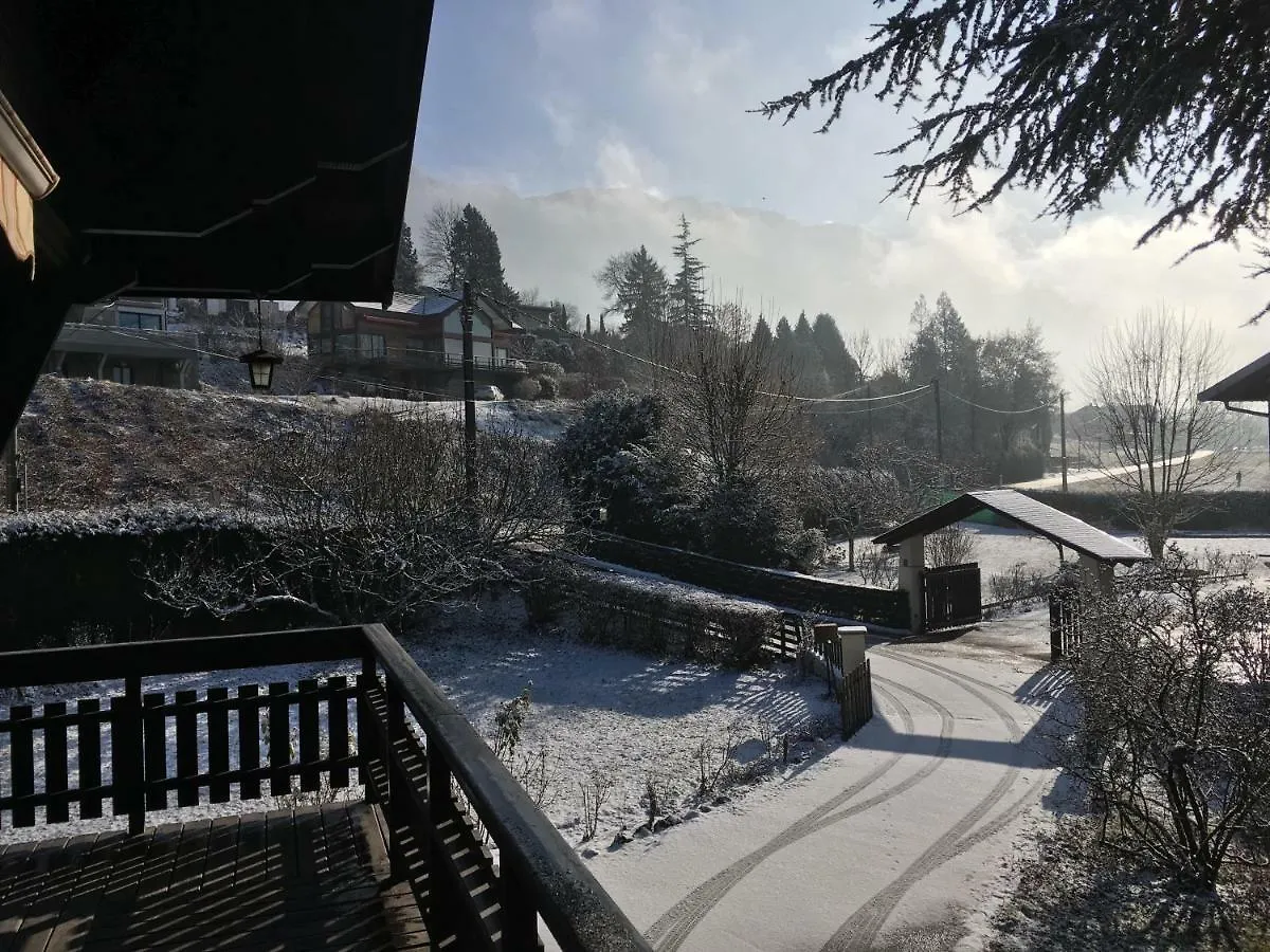 Holiday home Chalet Cedre Bleu Villa Mouxy France